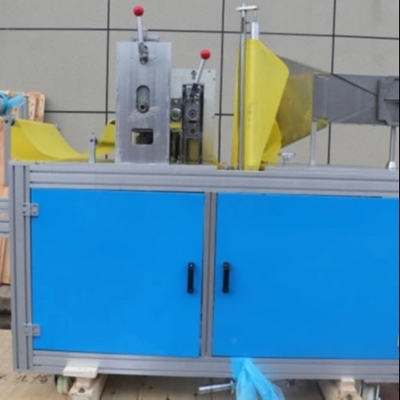 15-30 chiếc / phút Máy may áo choàng phẫu thuật 380V 50Hz Bộ quần áo bảo vệ không dệt