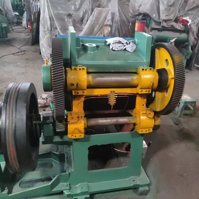 Máy ép phẳng thùng carton dập nổi 1500Model cắt khuôn 7.5KW 1500 * 1050