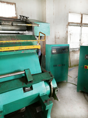Máy dập nổi HJ-1500T Bảng cấu hình 1500*1050mm 150T