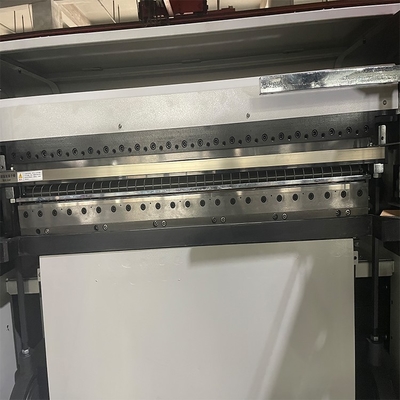 Máy cắt dọc HJ-1100 Tốc độ thay đổi tần số ngang 1400mm