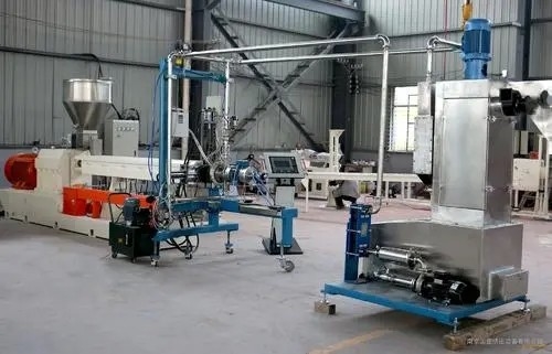 Dây chuyền sản xuất máy đùn hạt nhựa cắt nóng Nhựa thải