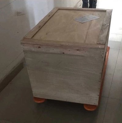 70-90 chiếc / phút Máy làm kính giấy dùng một lần
