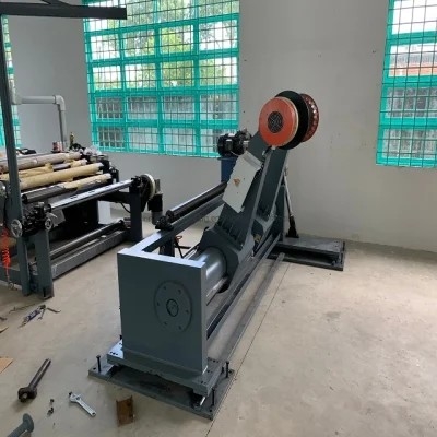 Máy ép nổi màng nhôm các tông