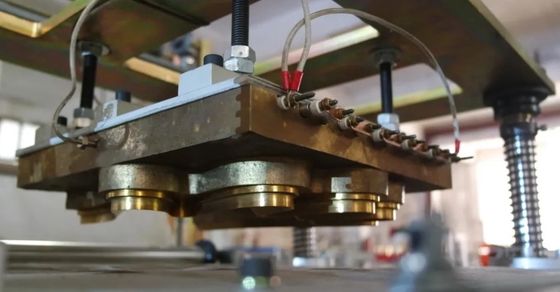 Máy làm găng tay bằng polyetylen PE có điều khiển PLC #máy làm túi đựng bằng polythene #3600 * 1500 * 1950mm Kích thước