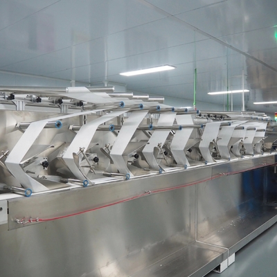 Máy làm túi giấy y tế hoàn toàn tự động 10-30 chiếc / gói Máy làm khăn ướt tốc độ cao