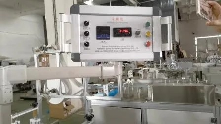 Máy làm áo choàng phẫu thuật dùng một lần chống bụi Máy làm nắp đậy 150-200 chiếc / phút