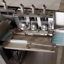 Máy làm túi giấy tự động 220V Máy làm mặt nạ tự động 380V, 2000W